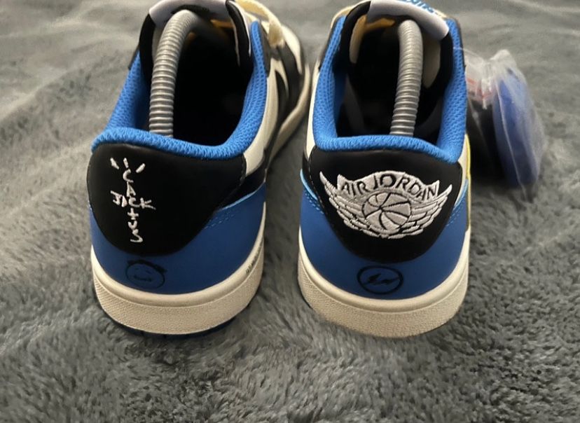 Air Jordan 1 Travis Scott X Fragment 42