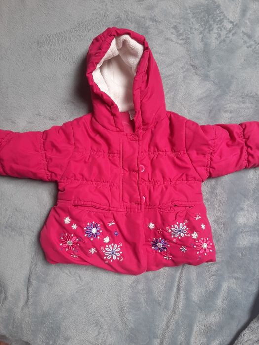 Różowa kurteczka