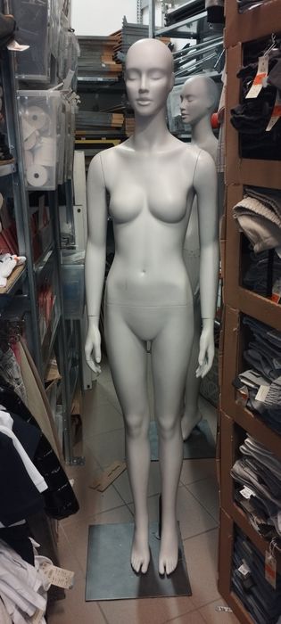 Manekiny damskie, 4 sztuki