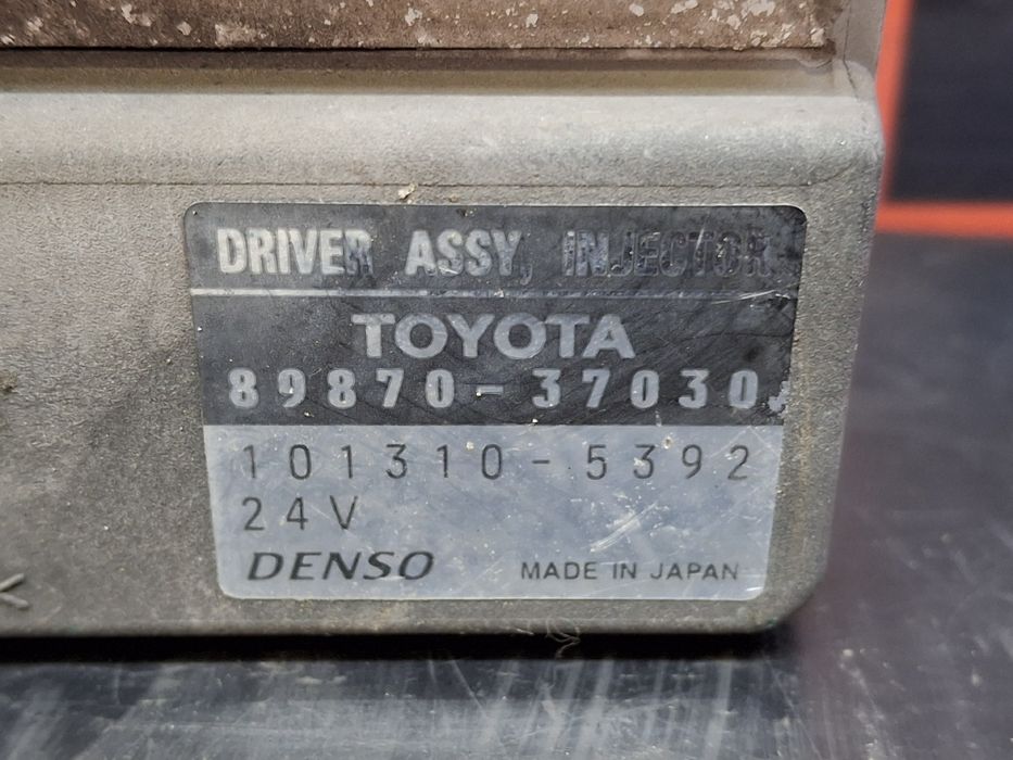 Módulo de Injeção TOYOTA Dyna 150 Chassis (_Y_)