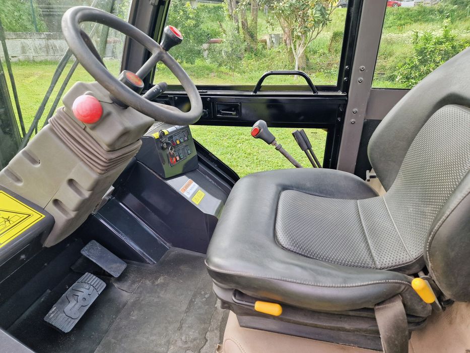 Empilhador manitou 4x4
