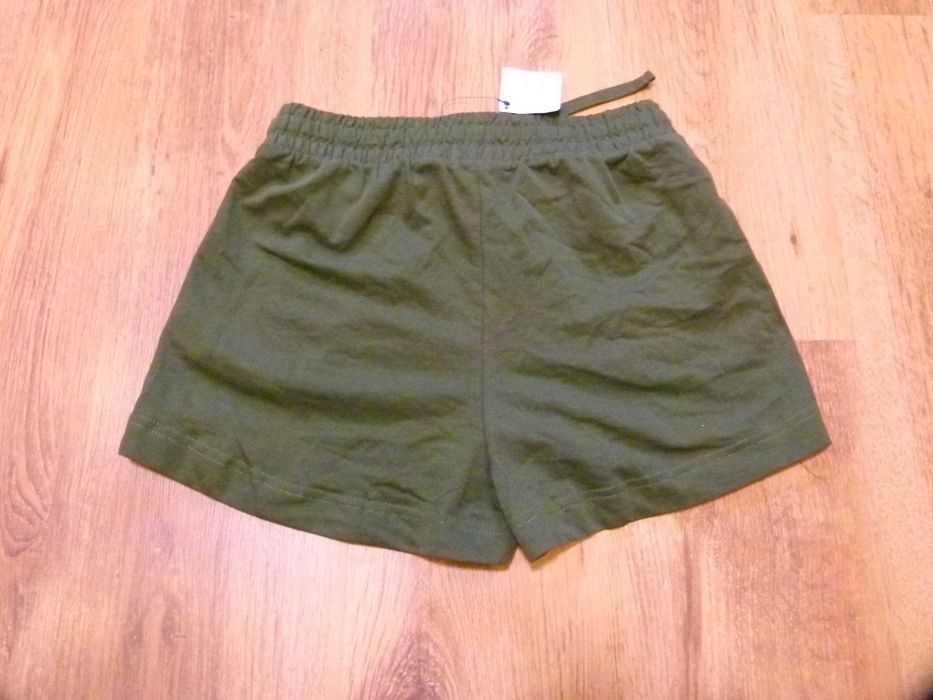Nowe True Spirit spodenki damskie bawełniane khaki S 36