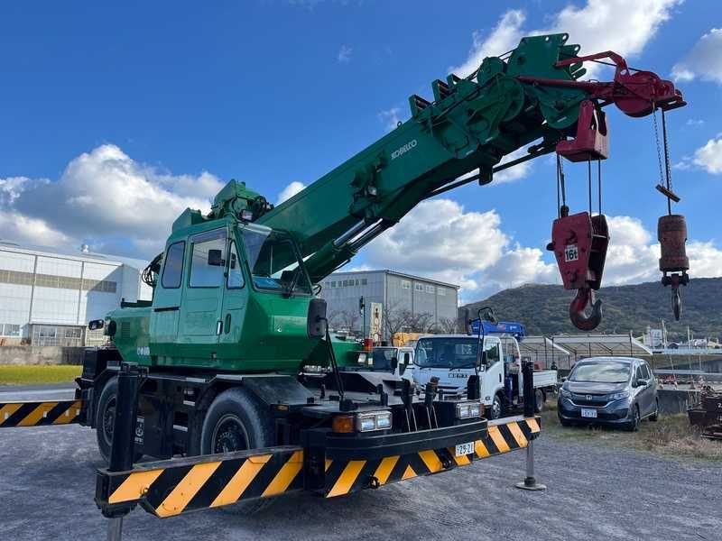 Автокран Kobelco RK160-3  16 тонн