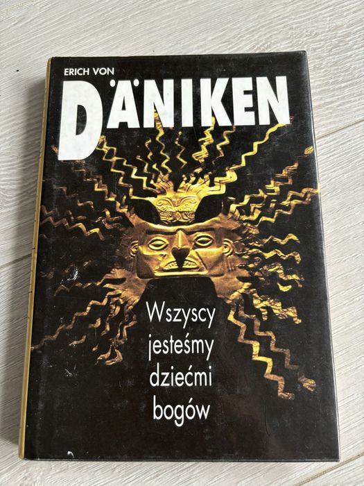 Książka „Wszyscy jesteśmy dziećmi bogów” Daniken