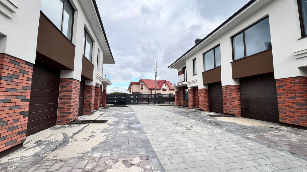 Зданий дуплекс ,готовий до ремонту