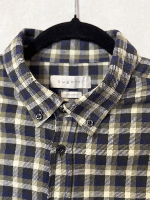 Чоловіча фланелева сорочка в клітинку Bugatti L-XL