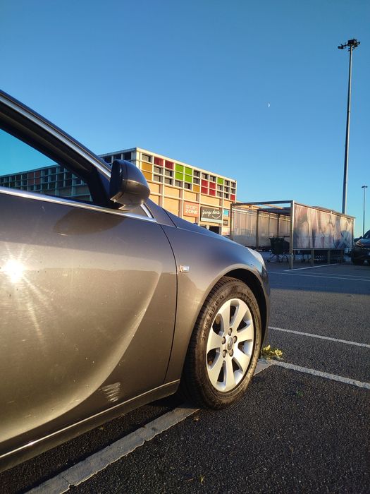 Opel Insignia 2.0 CDTI 2010 — photo 5