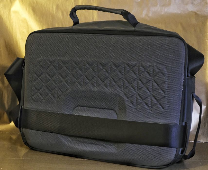 Mala messenger / Mochila Backenger 20L - Laptop + Mirrorless