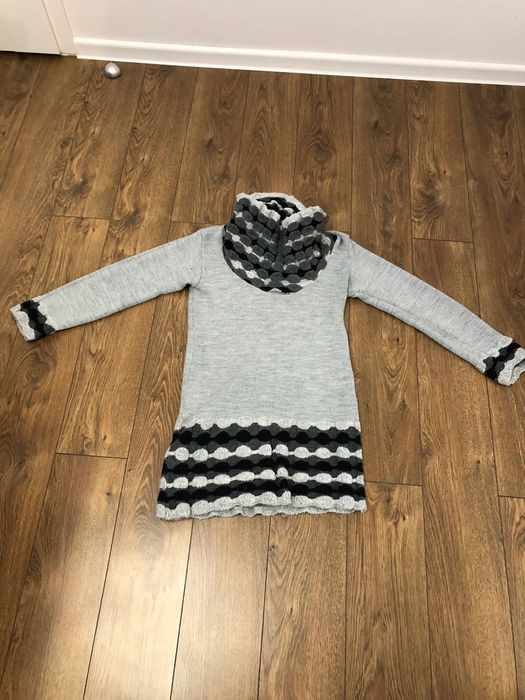 Sweter golf szary długi