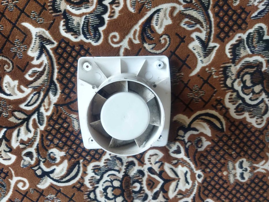 Мотор вытяжки Electrolux EAF-100TH 15W.