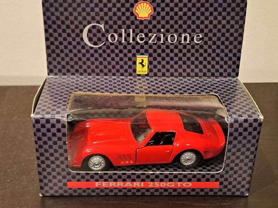 Ferrari 250 GTO  - pequeno