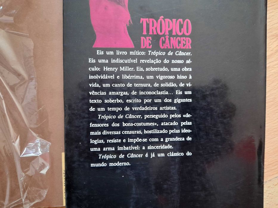 Pack Livros top de vários temas Hannibal etc