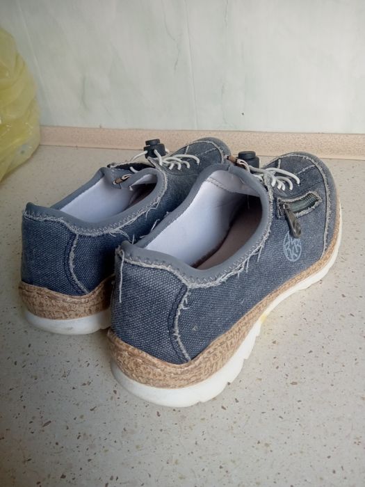Buty damskie rieker 39 wkładki 24,5 cm używane