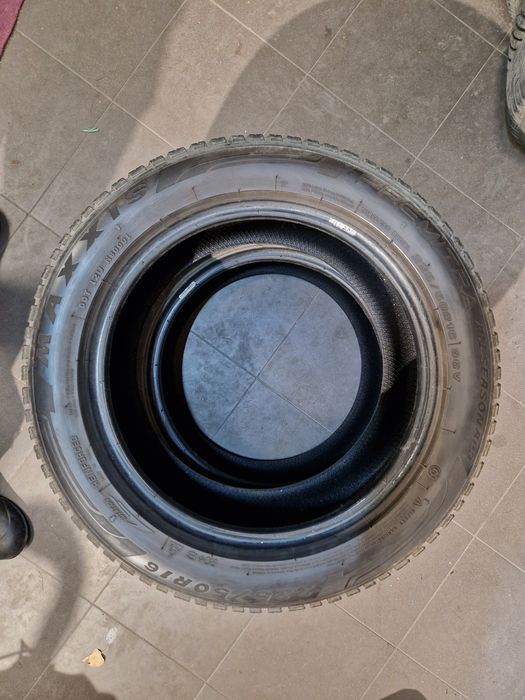 Opony wielosezonowe r16 Maxxis