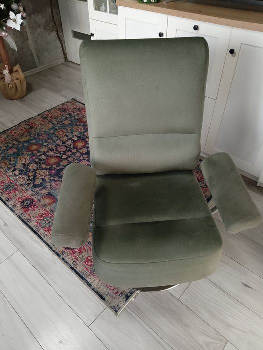 2 Fotele obrotowe ,kolor oliwka