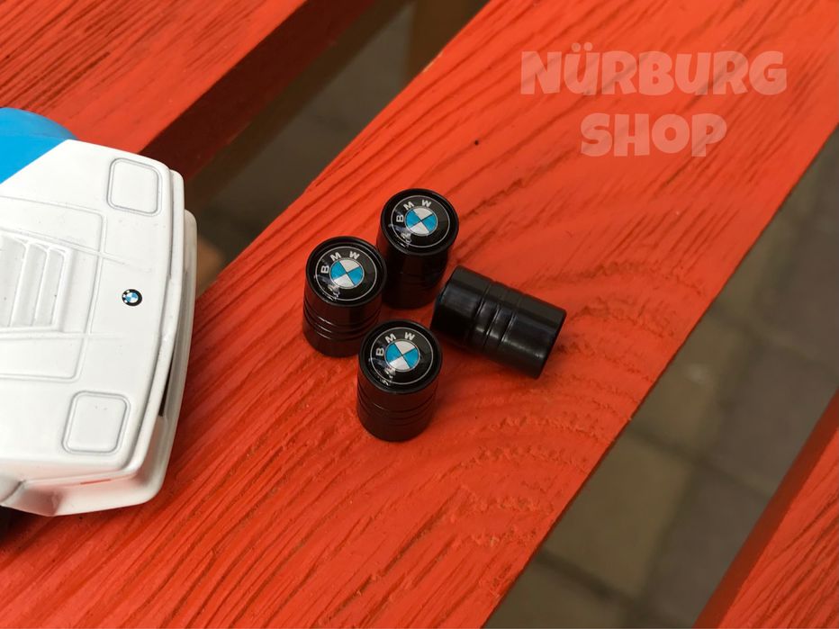 Колпачки на ниппеля золотники с эмблемой BMW М черные серебристые