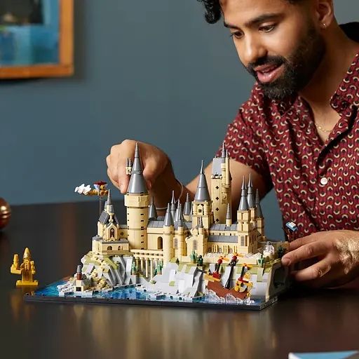 Продаю набір LEGO Harry Potter 76419 Hogwarts Castle and Grounds