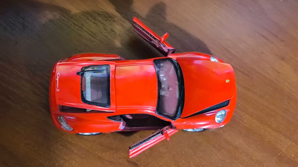 Машинка Porsche Cayman S 1/24 Hongwell