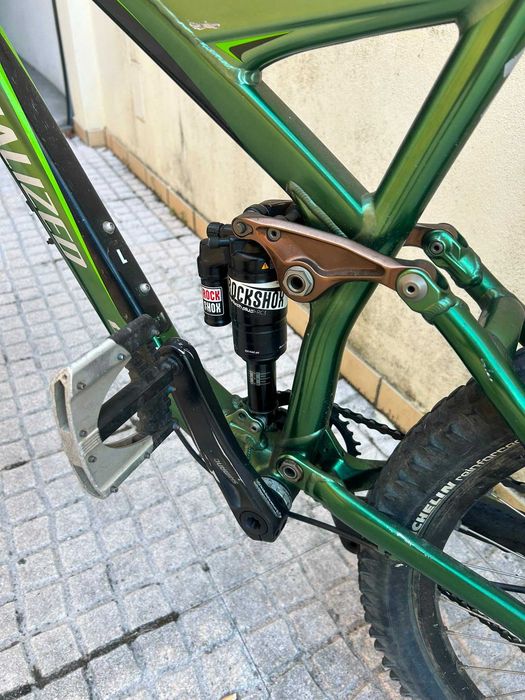 Specialized Enduro - Bicicleta de Montanha Full Suspension - Preparada para Trail/Enduro