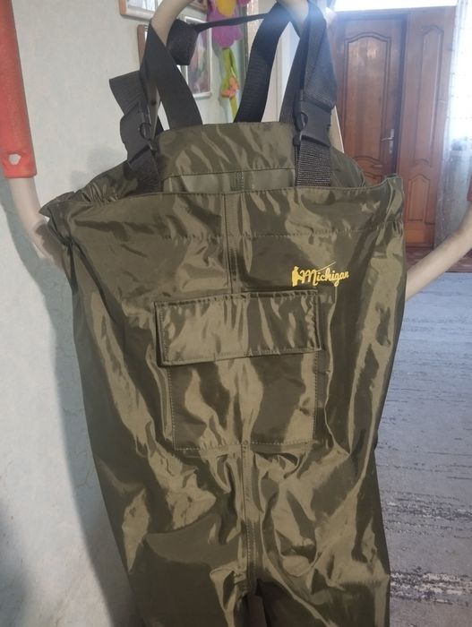 Фирменные легкие нейлоновые вейдерсы