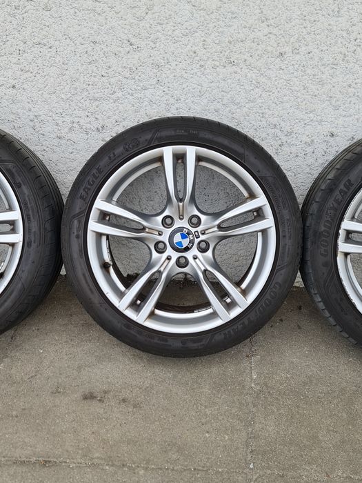 Jantes BMW 18" Pack M com Pneus 225.45.18 + 255.40.18