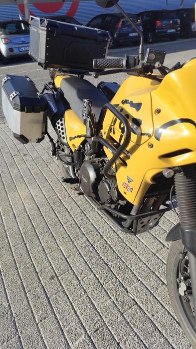 Triumph Tiger 900