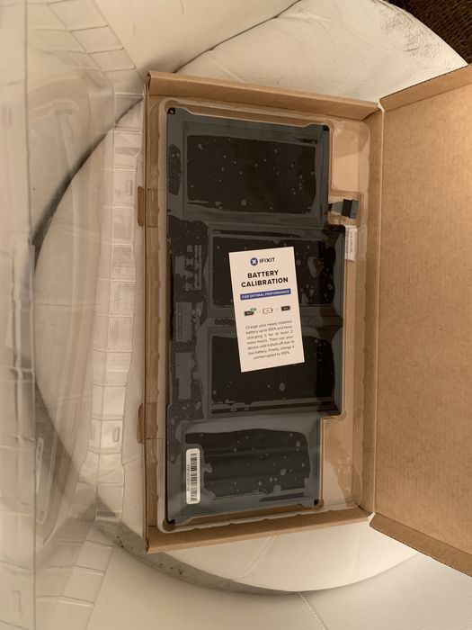 MacBook Air 13.3'' (2015) + HENGE DOCK