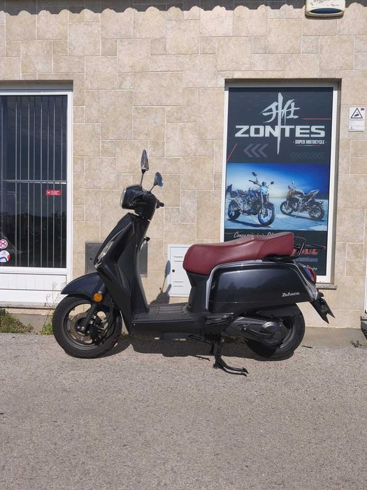 Scooter Keeway Zara 125