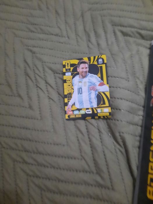 Carta messi ouro