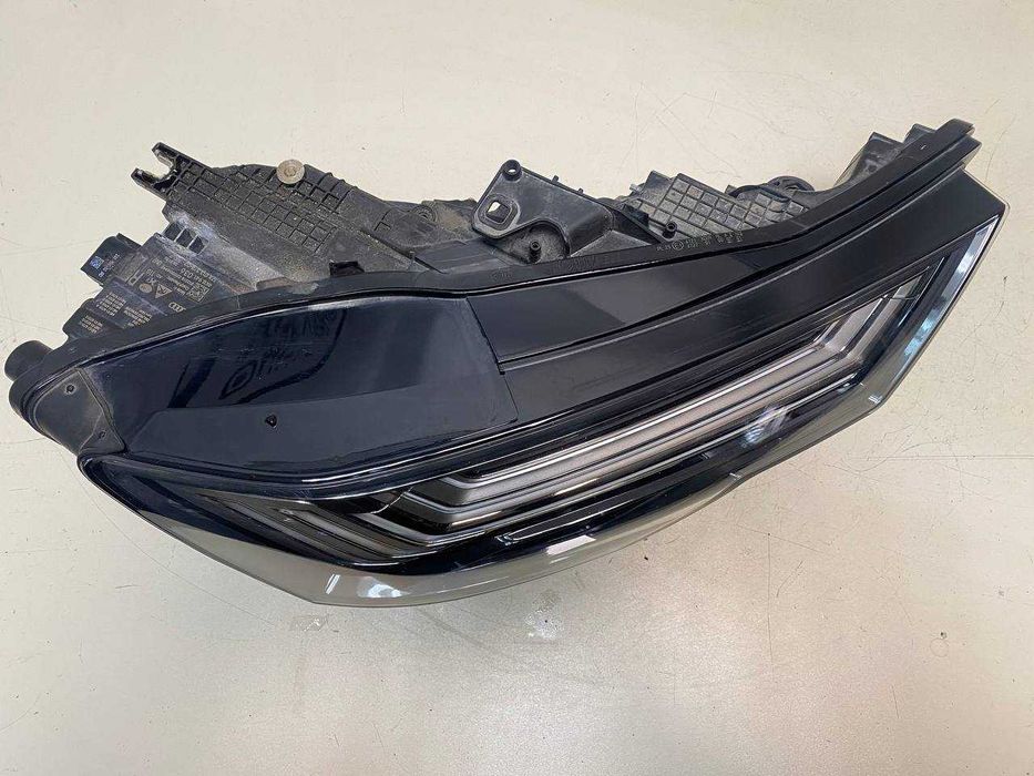 Фара фары Ауди А6 С8 Audi A6 C8 full led matrix hd 4k0 trade in