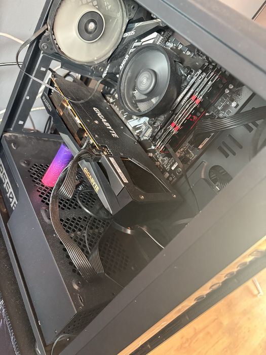 Komputer stacjonarny