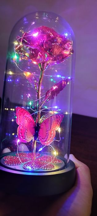 Продам три тюльпани, троянди(рози) в колбі, Різні Варіанти