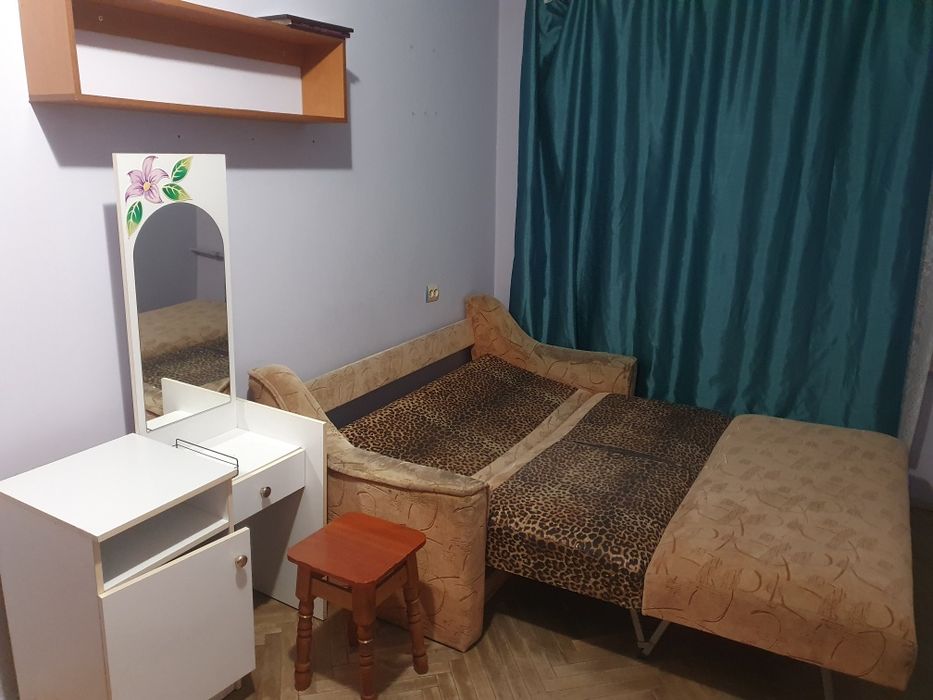 Одна ізольована  кімната в оренду на довготривалий термін