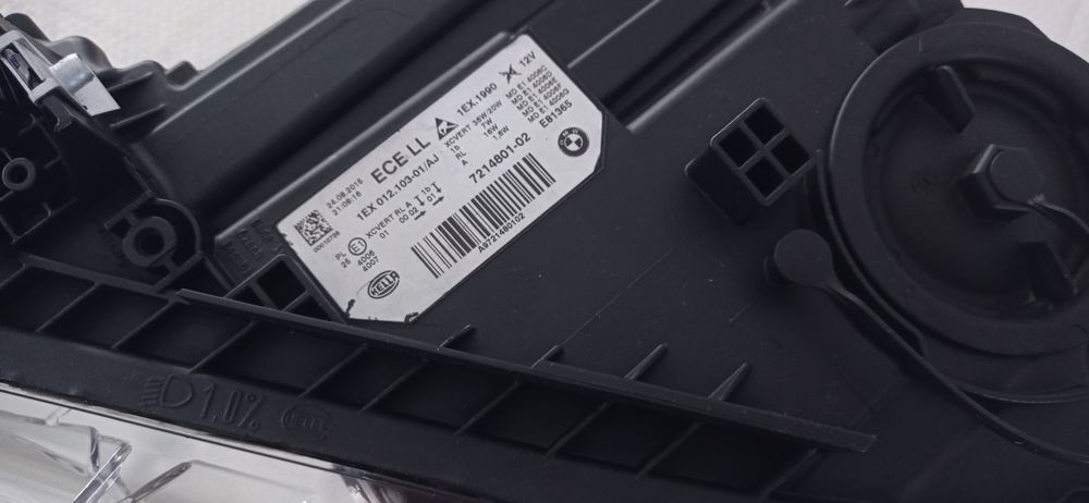 Farol frontal led BMW