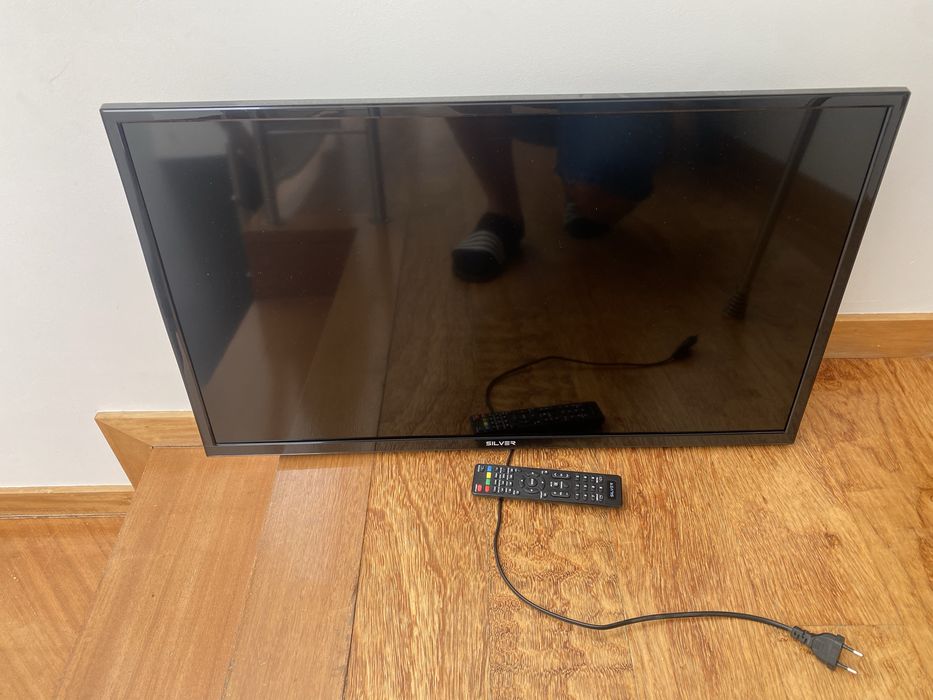 Tv silver a funcionar