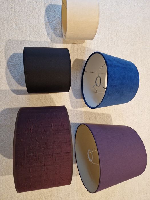 Abajour. Muito estimados.