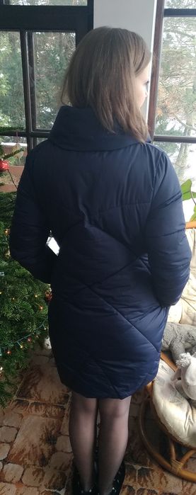 Granatowa Kurtka zimowa z kołnierzem roz 38/40