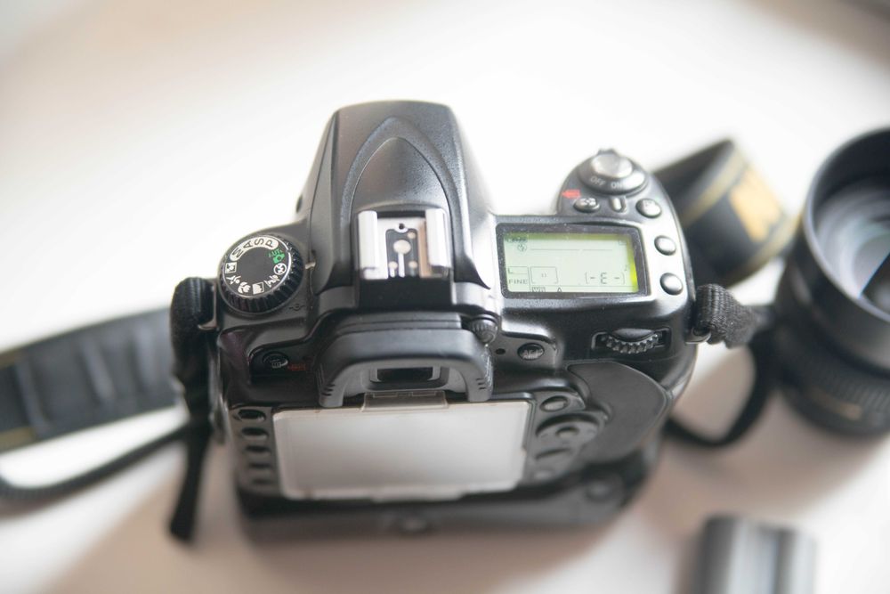 D90 коробочний комплект + SIGMA 18-50 1:3.5-5.6