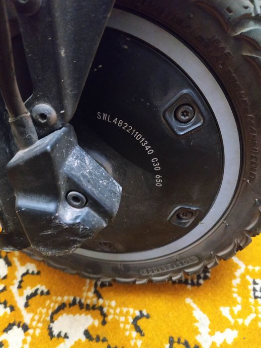 Продам Електросамокат JEEP