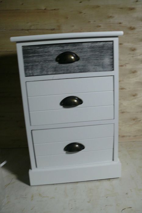 Cômoda Madeira maciça