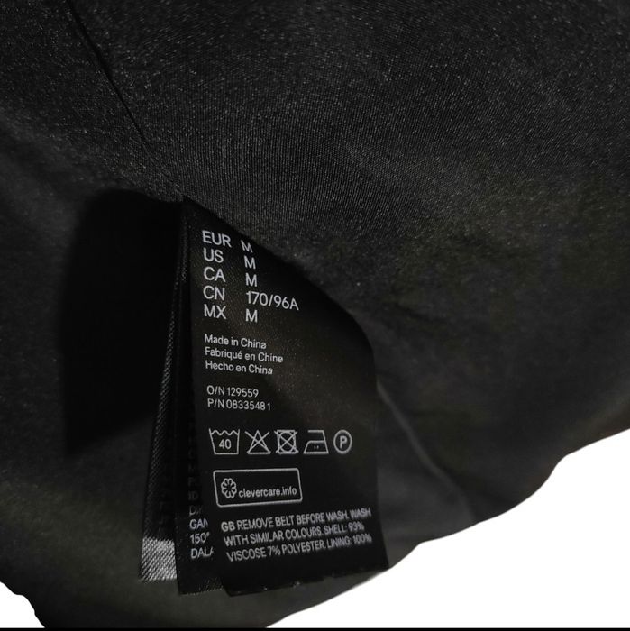 H&M bardzo ładny krótki płaszczyk M/L 93% wiskoza bardzo dobry stan