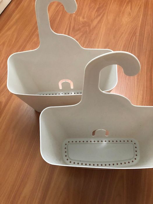 Cestos de plástico creme