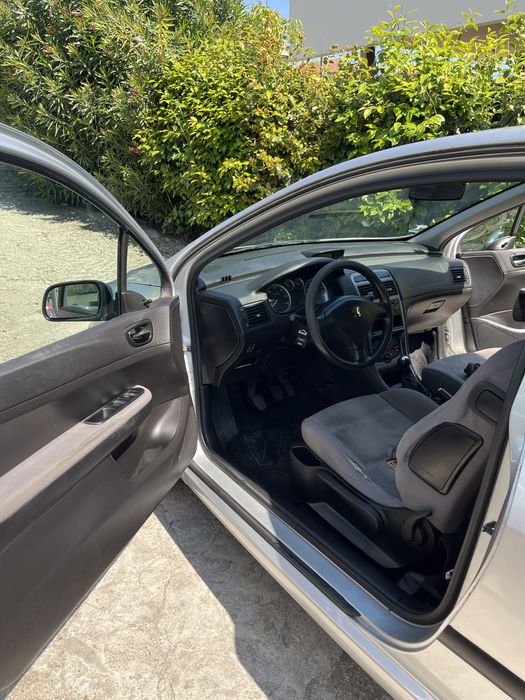 Peugeot 307 1.4 HDi – económico e fiável