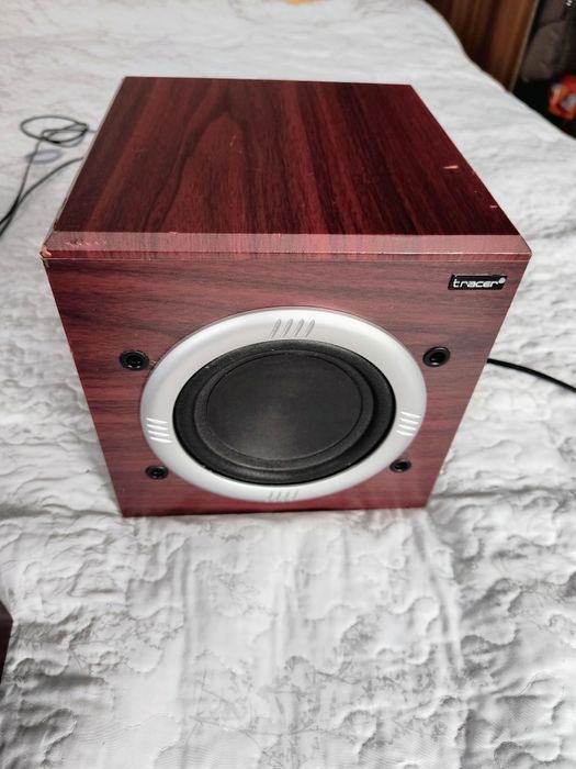 Zestaw głośników 2+1 subwoofer..aktywny..