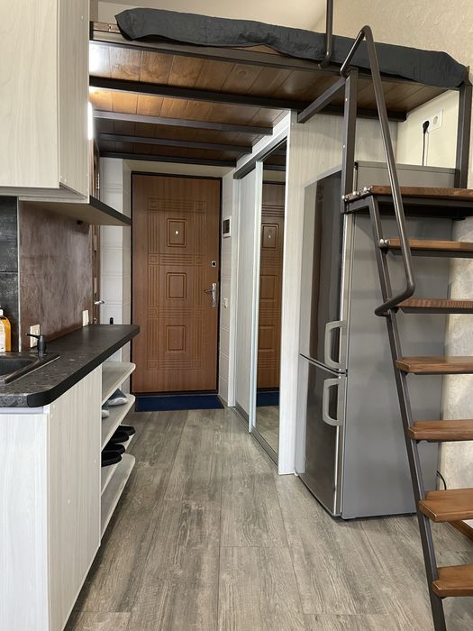 Квартира 2х ярусная, 17, 3 Неврология, Фр.бульвар-70м, центр, салтовка