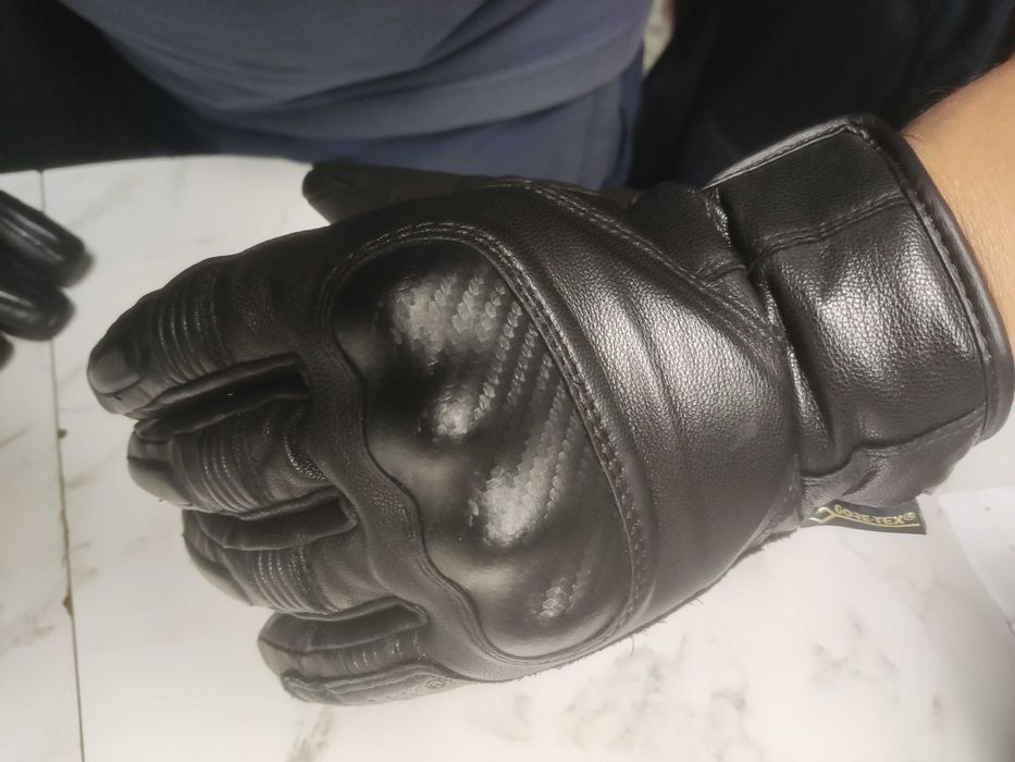 Luvas de moto Vquatro