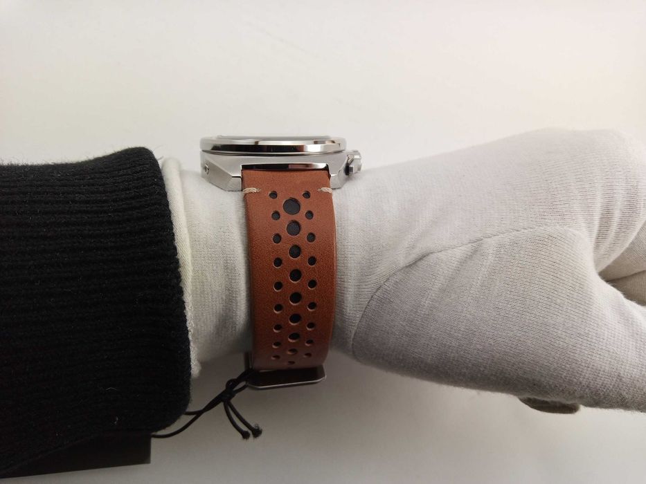 Гоночные часы Bulova 98B427 хронограф, тахиметр, календарь, сапфир