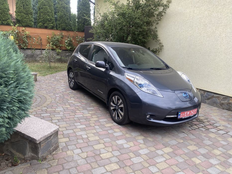Nissan leaf,нісан ліф