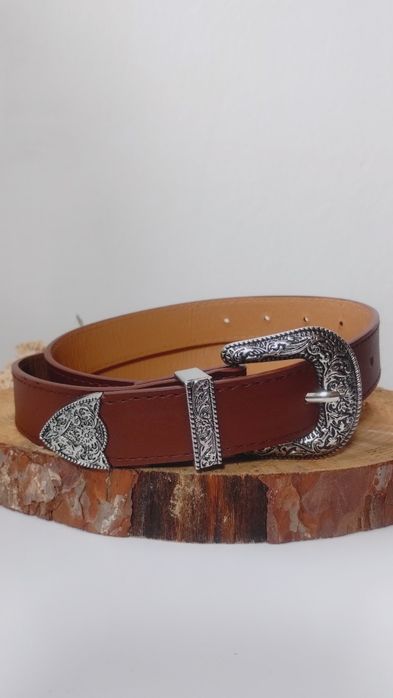 Pasek damski nowy, ozdobna klamra,western