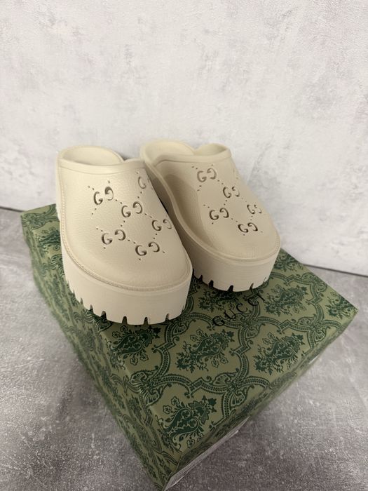 Сабо Guc**, мюли , мюлли